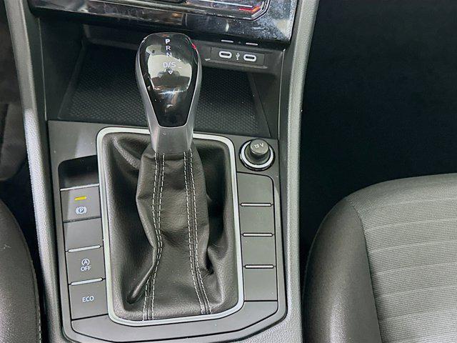 used 2025 Volkswagen Jetta car, priced at $17,997