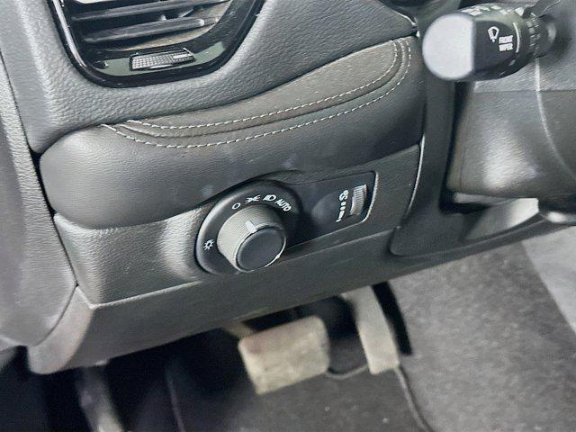 used 2024 Dodge Durango car, priced at $28,997