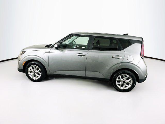 used 2024 Kia Soul car, priced at $15,997