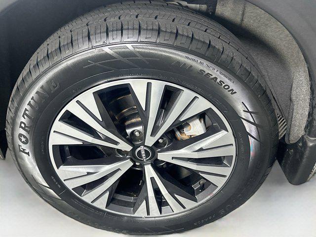 used 2023 Nissan Rogue car, priced at $19,996