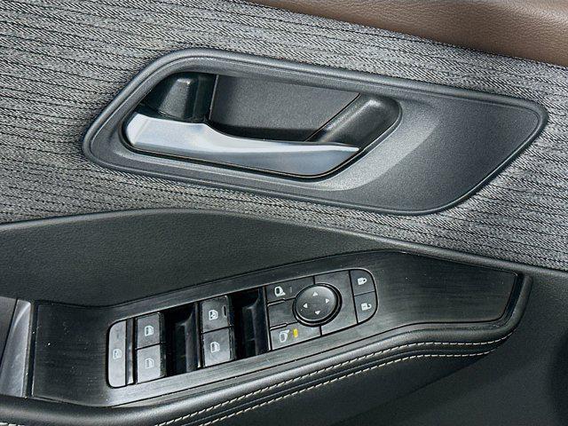 used 2021 Nissan Rogue car, priced at $17,996