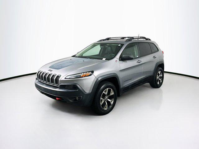 used 2015 Jeep Cherokee car, priced at $15,599