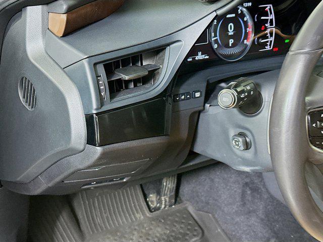 used 2022 Lexus ES 350 car, priced at $31,597