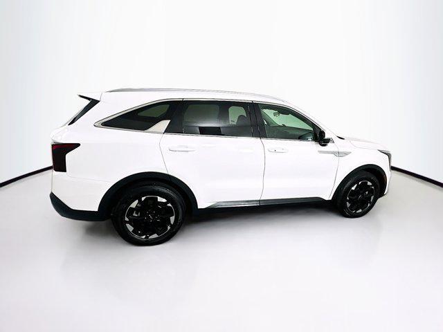 used 2024 Kia Sorento car, priced at $25,997