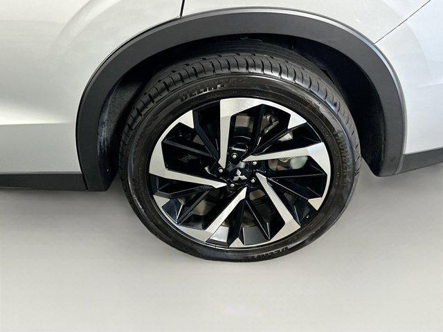 used 2024 Mitsubishi Outlander car, priced at $22,496