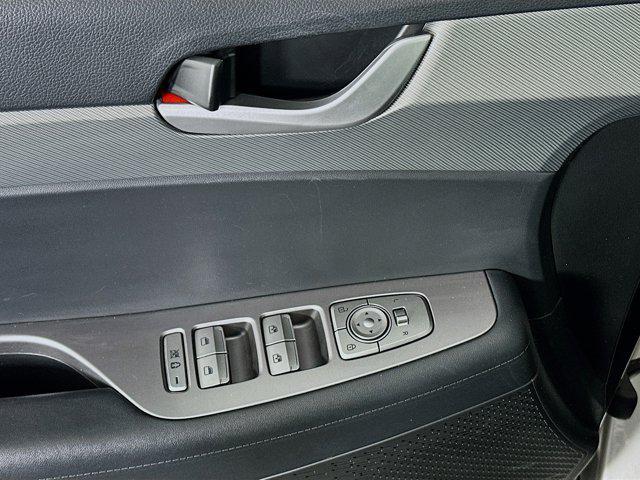 used 2025 Hyundai Palisade car, priced at $32,996