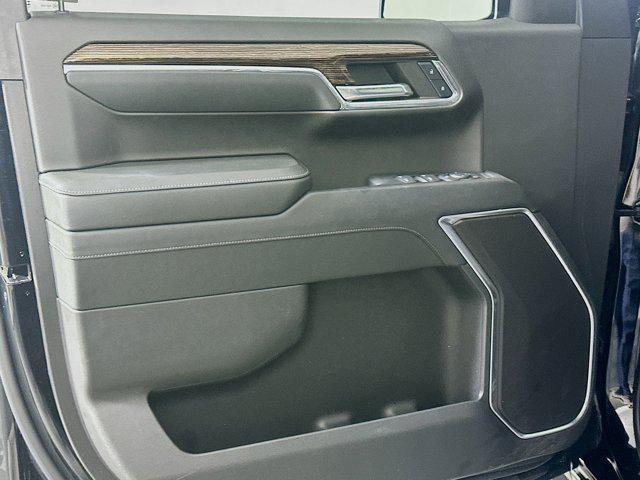 used 2024 GMC Sierra 1500 car, priced at $40,996