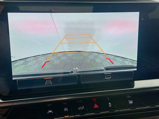 used 2024 GMC Sierra 1500 car, priced at $40,996