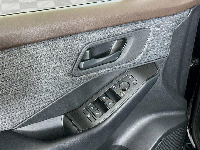 used 2023 Nissan Rogue car, priced at $19,197