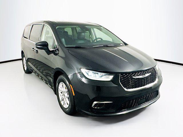 used 2023 Chrysler Pacifica car, priced at $22,539