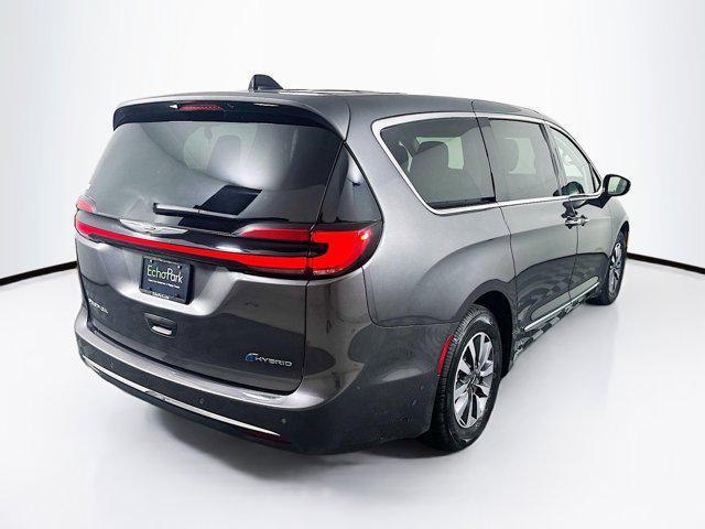 used 2023 Chrysler Pacifica Hybrid car, priced at $26,839