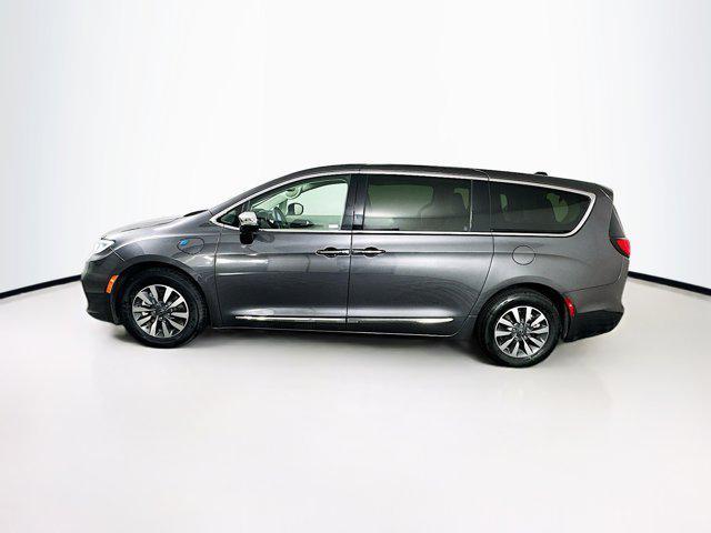 used 2023 Chrysler Pacifica Hybrid car, priced at $26,839