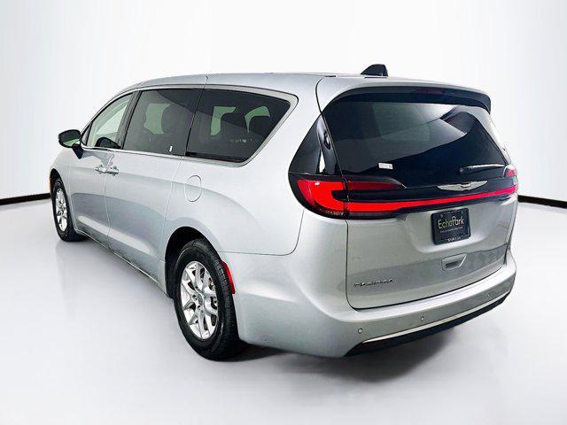 used 2023 Chrysler Pacifica car, priced at $22,889