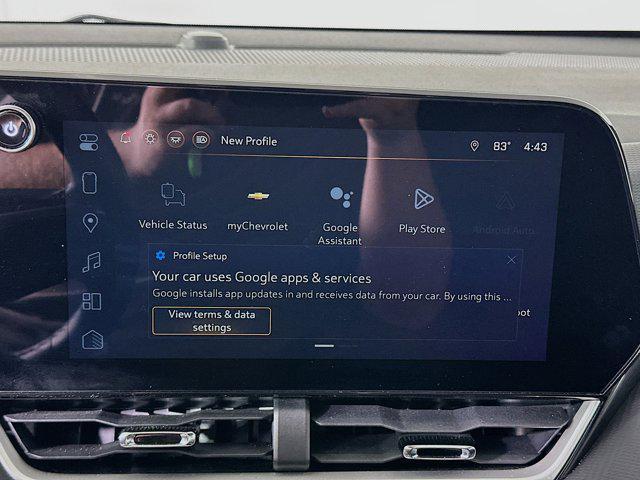 used 2025 Chevrolet Equinox car, priced at $22,896