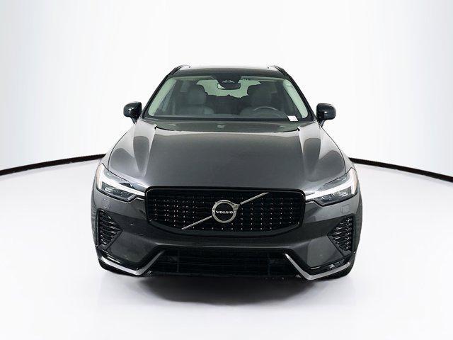 used 2025 Volvo XC60 car, priced at $37,497