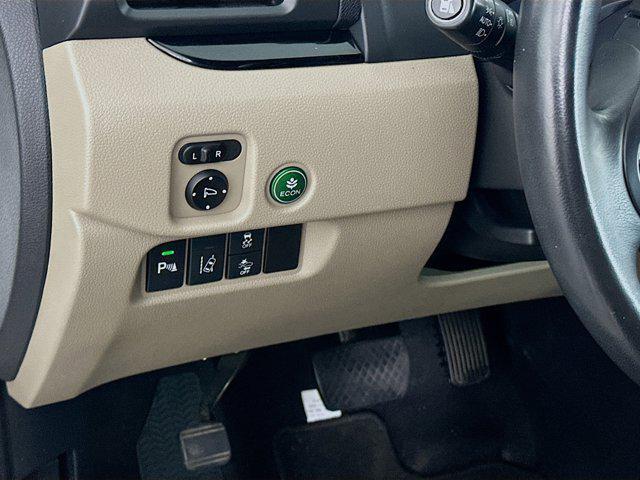 used 2016 Honda Pilot car, priced at $19,987