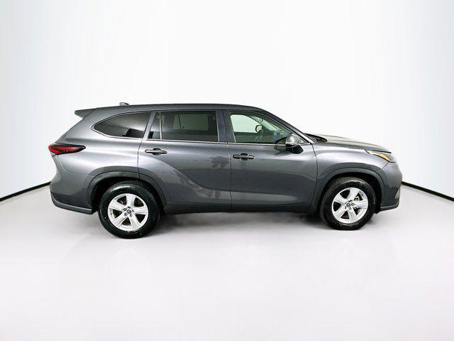 used 2024 Toyota Highlander car, priced at $36,989