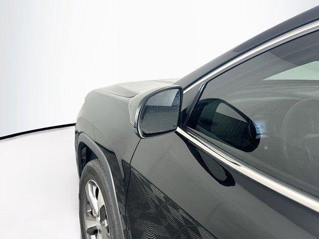 used 2022 Jeep Cherokee car, priced at $23,996