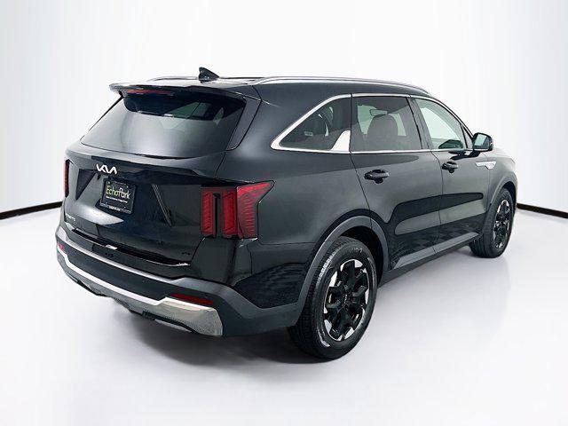 used 2024 Kia Sorento car, priced at $28,597