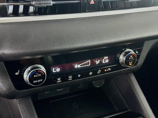 used 2024 Mitsubishi Outlander car, priced at $22,987