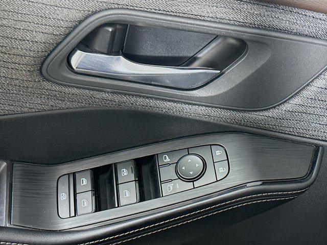 used 2023 Nissan Rogue car, priced at $13,987