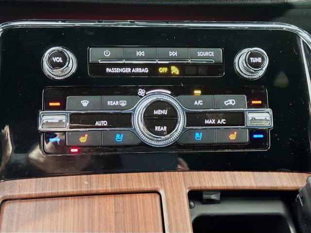 used 2021 Lincoln Navigator car, priced at $35,347