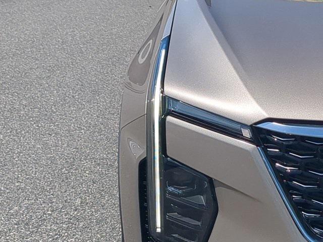 used 2024 Cadillac XT4 car, priced at $39,405