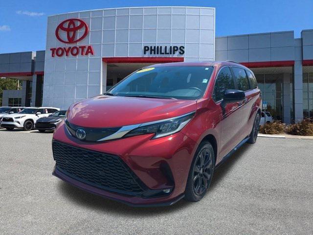 used 2023 Toyota Sienna car, priced at $46,998
