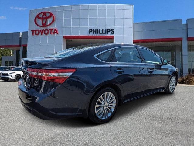 used 2014 Toyota Avalon Hybrid car, priced at $18,494