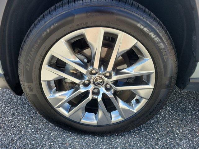 used 2021 Toyota RAV4 car, priced at $26,998