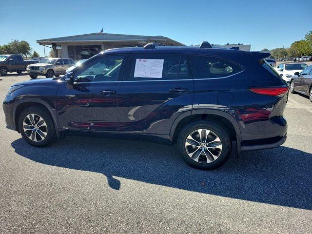 used 2020 Toyota Highlander Hybrid car, priced at $28,871