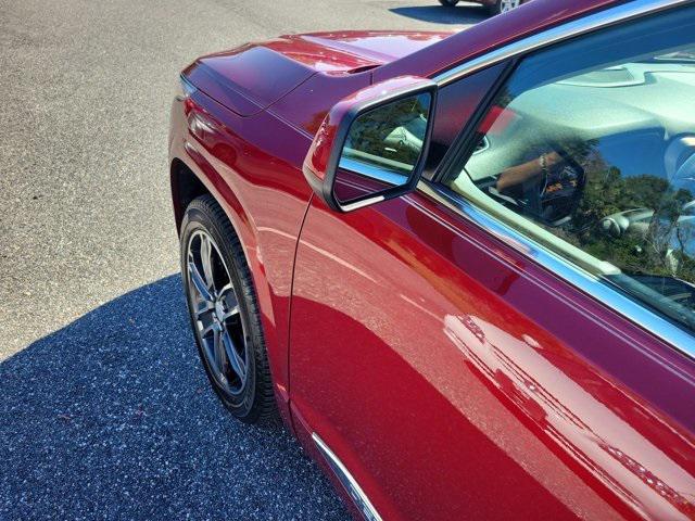 used 2019 GMC Acadia car, priced at $19,407