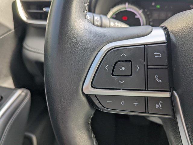 used 2023 Toyota Highlander Hybrid car, priced at $34,999