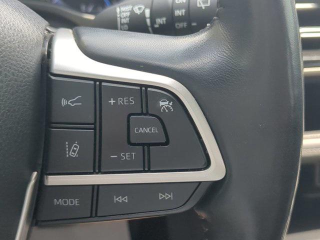 used 2023 Toyota Highlander Hybrid car, priced at $34,640
