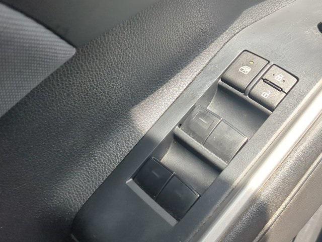 used 2023 Toyota Highlander Hybrid car, priced at $34,640