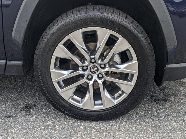 used 2020 Toyota RAV4 car, priced at $25,893
