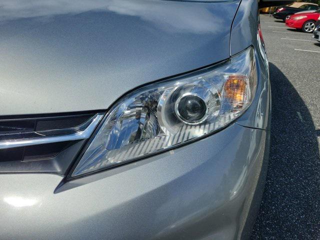 used 2020 Toyota Sienna car, priced at $28,999