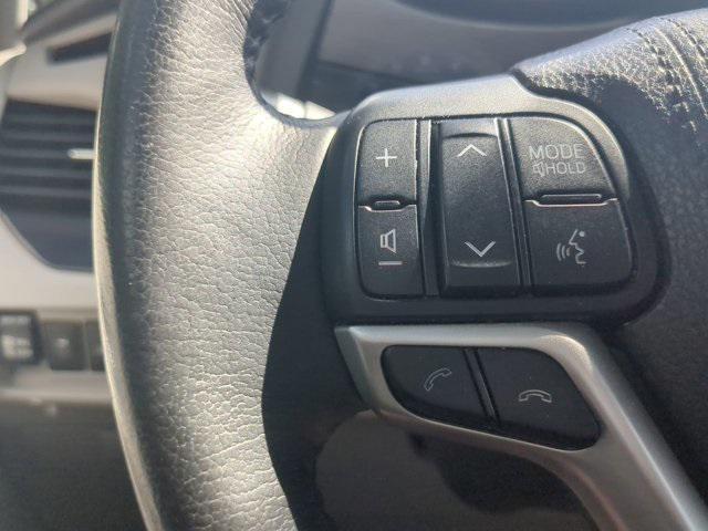 used 2018 Toyota Sienna car, priced at $26,995