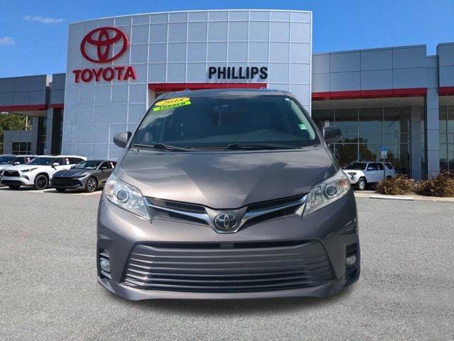 used 2018 Toyota Sienna car, priced at $26,995