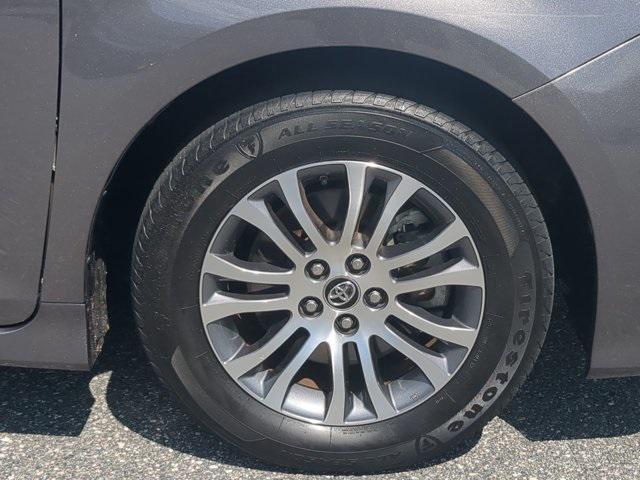 used 2018 Toyota Sienna car, priced at $26,995