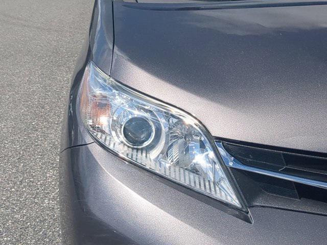used 2018 Toyota Sienna car, priced at $26,995