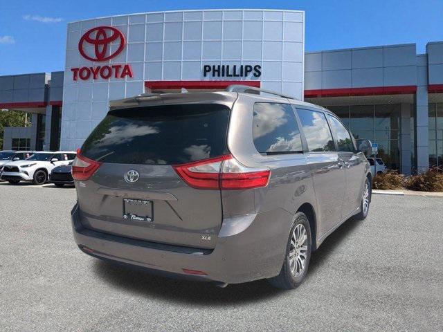used 2018 Toyota Sienna car, priced at $26,995