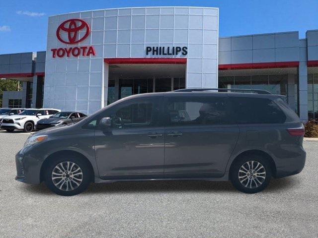 used 2018 Toyota Sienna car, priced at $26,995