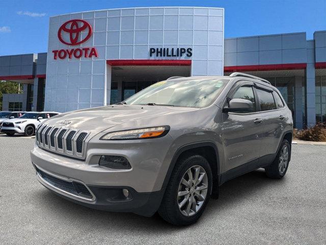 used 2018 Jeep Cherokee car, priced at $19,342