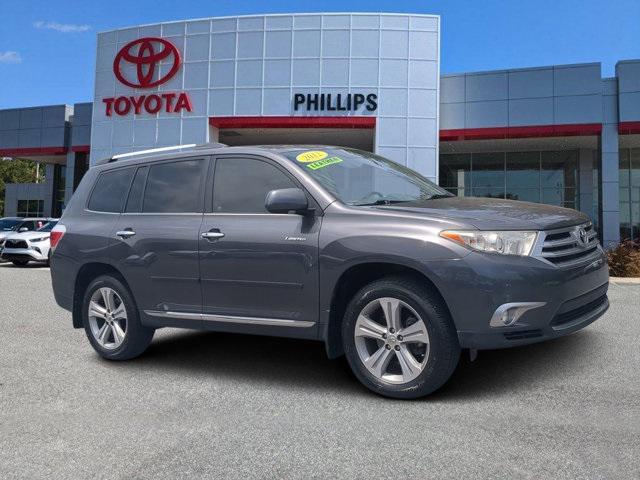 used 2012 Toyota Highlander car, priced at $17,997
