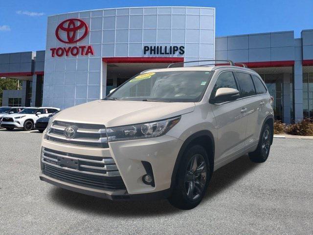 used 2019 Toyota Highlander car, priced at $24,991