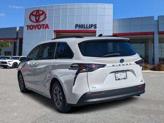 used 2024 Toyota Sienna car, priced at $48,493