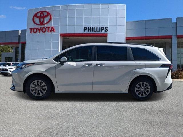 used 2024 Toyota Sienna car, priced at $48,493