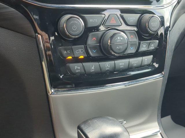 used 2022 Jeep Grand Cherokee car, priced at $26,594