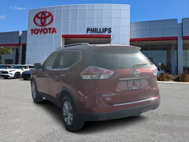 used 2015 Nissan Rogue car, priced at $12,996